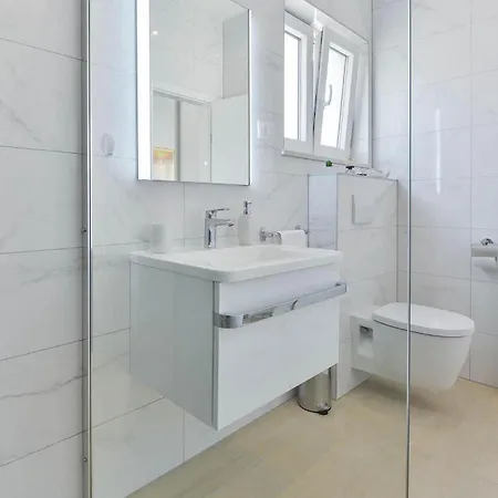 Rita Regina * 扎达尔